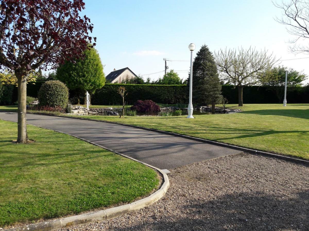 Gite La Pinetterie Civray-de-Touraine Bagian luar foto